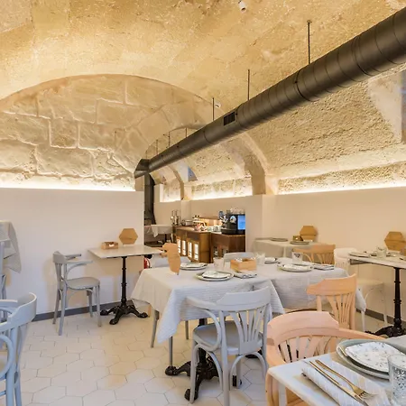 Boutique Hotel Sant Roc & Spa-3
